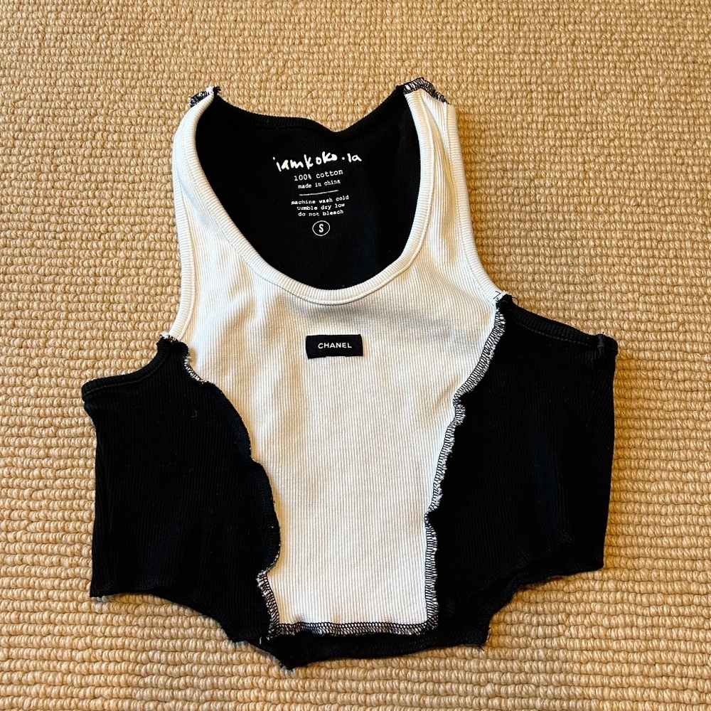 I am Koko La Two-Tone White & Black Ribbed Tank Top